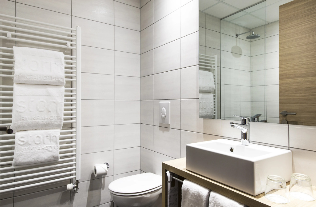 Отель Storm by Keahotels