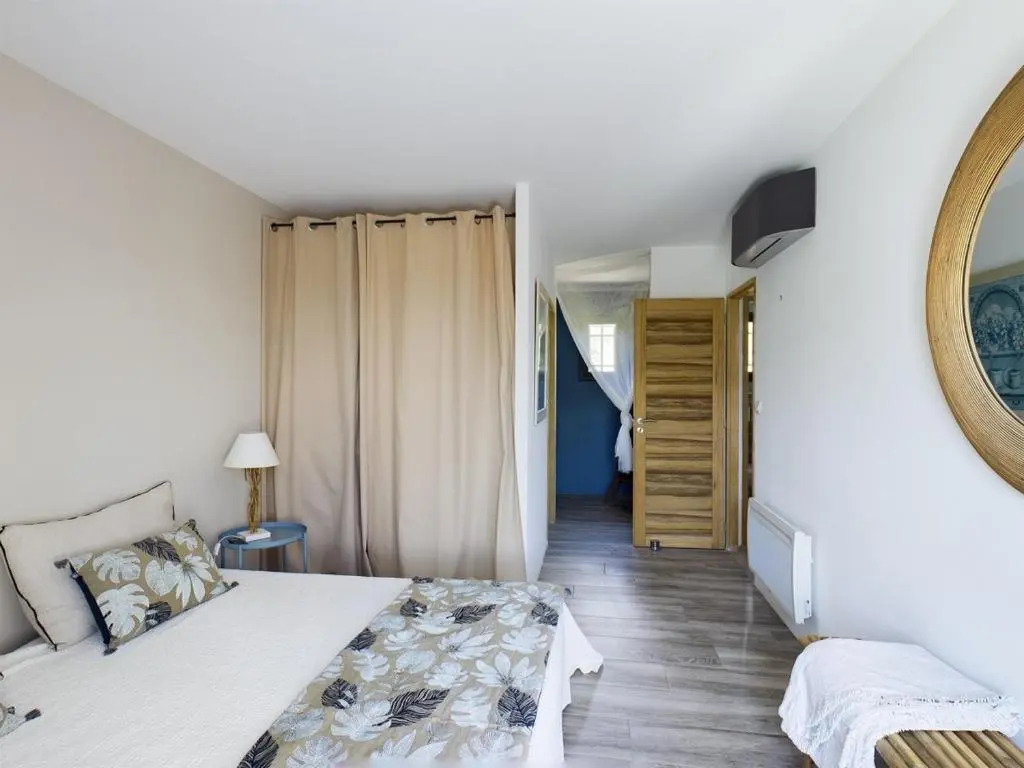Maison Paradou, 5 pièces, 8 personnes - FR-1-599-5