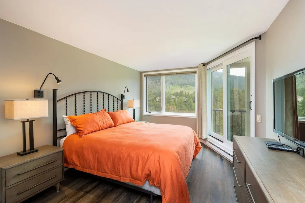 2112 The Pines by RedAwning