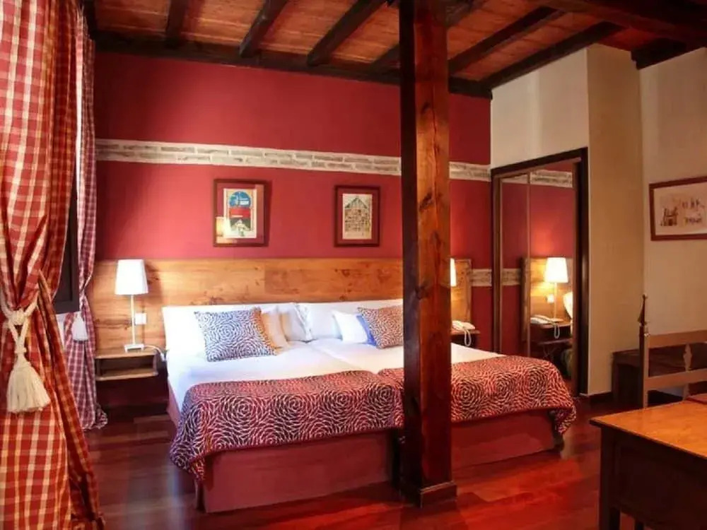 Hotel Real Monasterio de San Zoilo