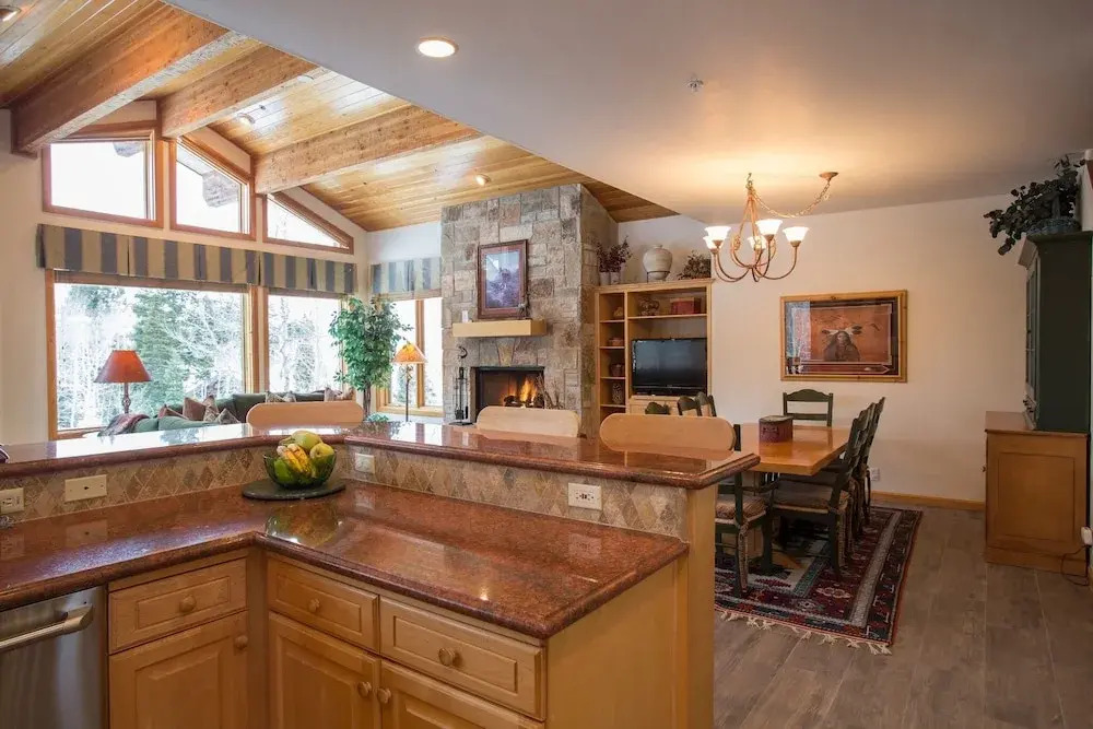 Double Eagle at Deer Valley Resort - Three Bedroom Condo with Hot Tub #17 3 Condo