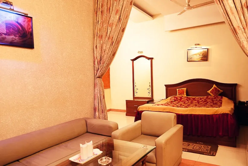 Hotel Raja Seth Palace