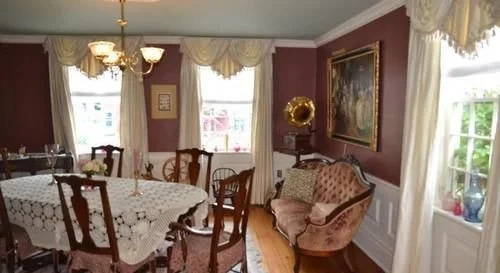 Annette Twining House circa 1818