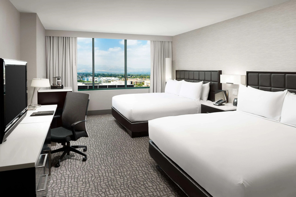Hilton Woodland Hills/ Los Angeles