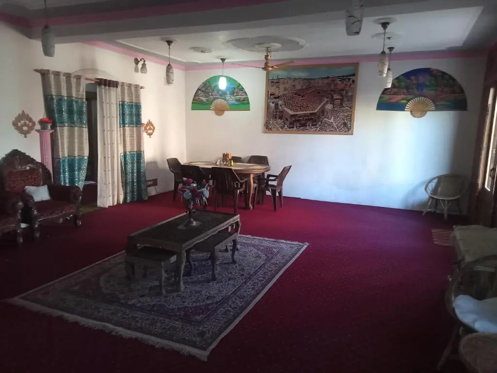 OYO 87696 Grand Inayat