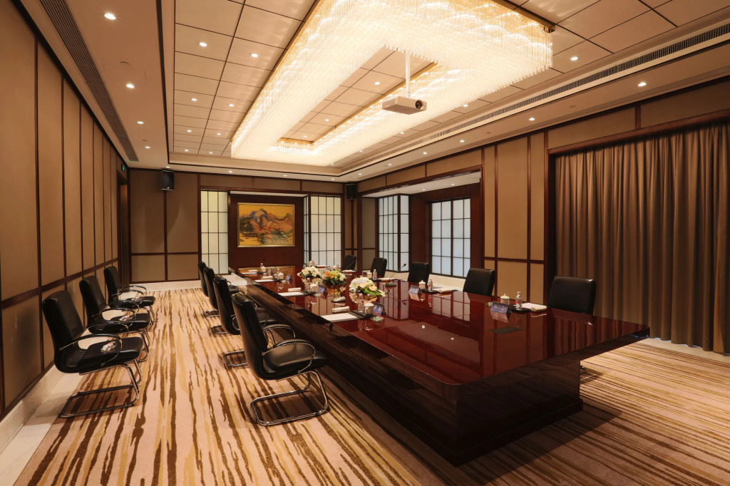 S&N Zhejiang LinHai International Hotel
