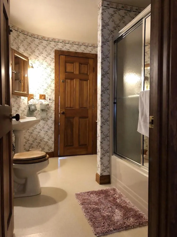 Aiken Manor B&B