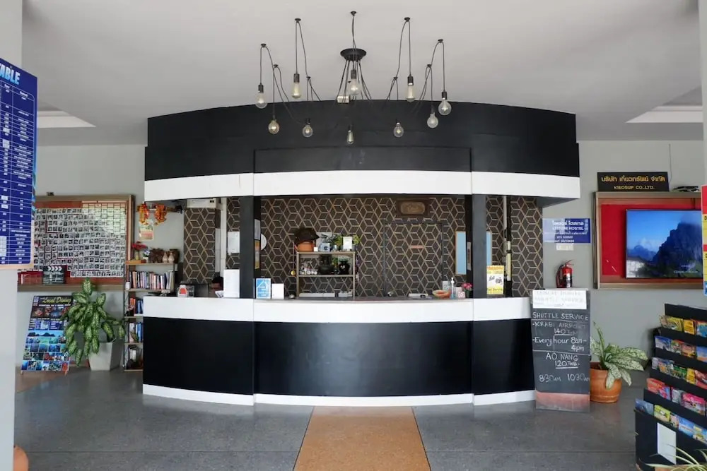 Leisure Hostel