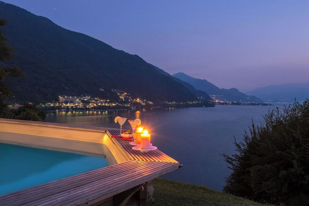 Villa Meraviglia - Private Villa with garden, pool and Breathtaking Lake Como Views