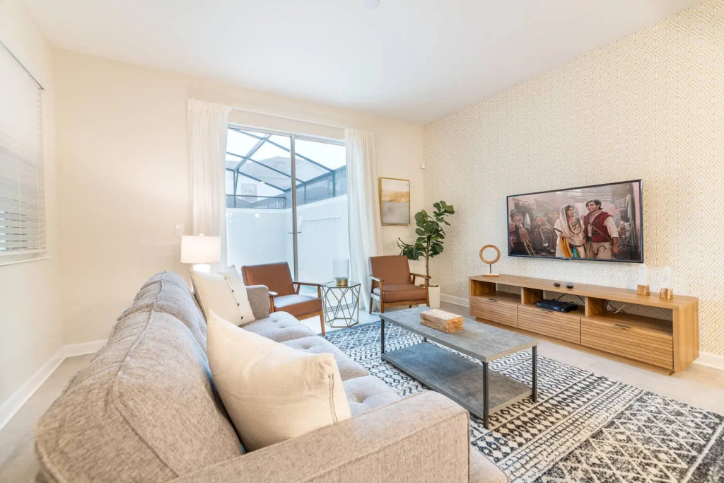 Pleasant house in Storey Lake with a nice private pool