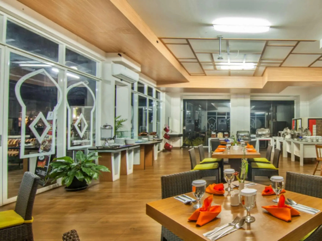 The Rizen Hotel