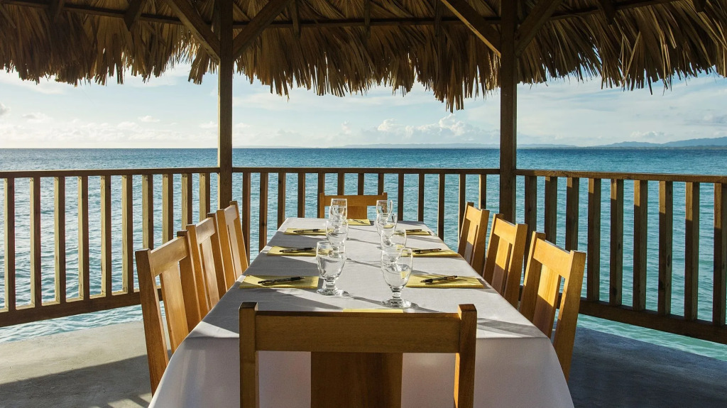 Luna Sea Inn