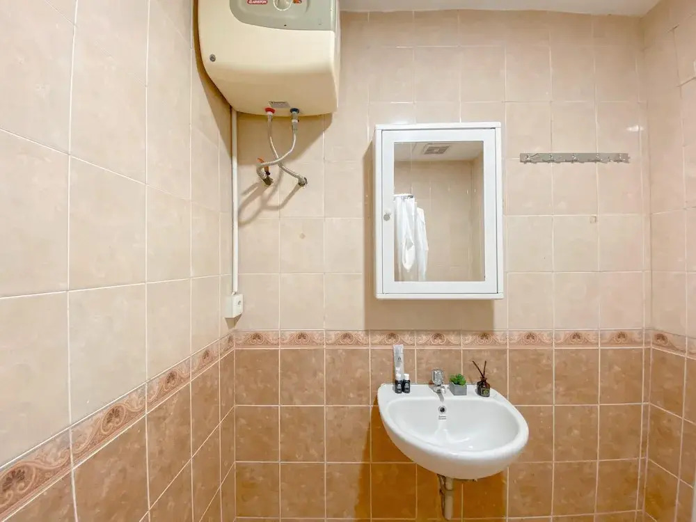 Minimalist and Comfy 2BR Apartment Puri Garden