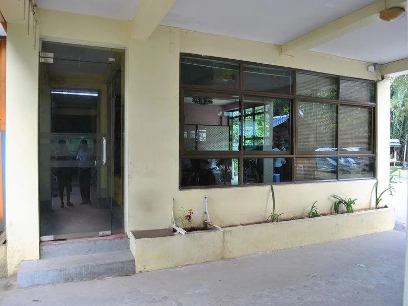 Royal Toe Hotel