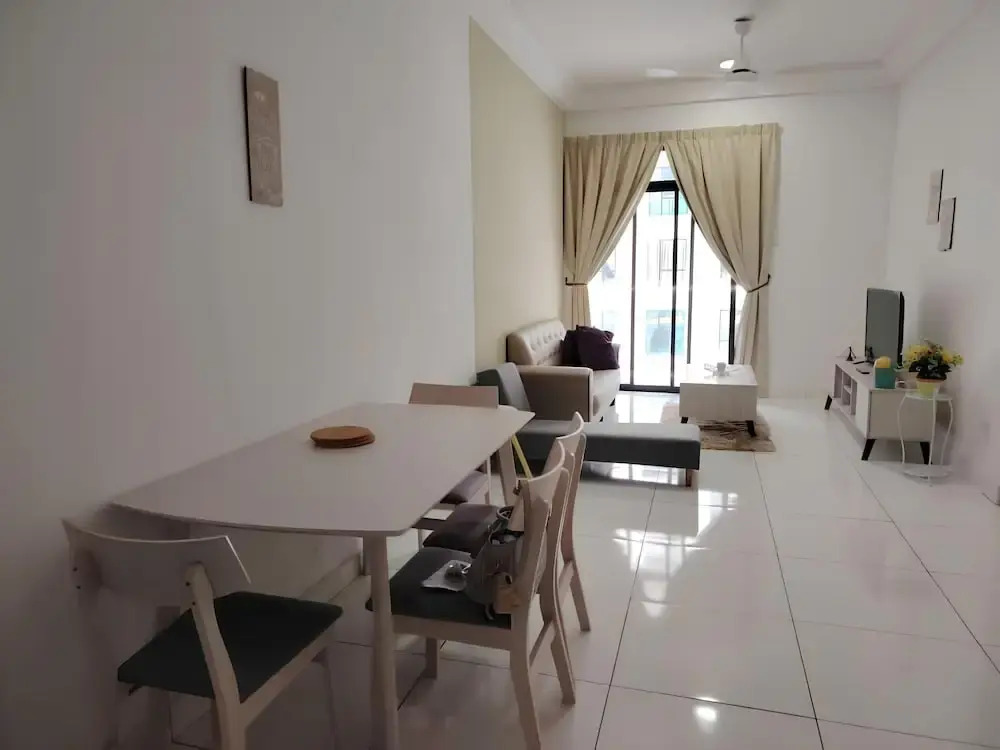 Paradigm Mall Platino 2BR 2FREE By Natol