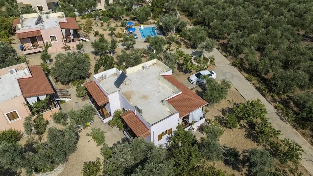 Villa in Crete near Rethymno Beach