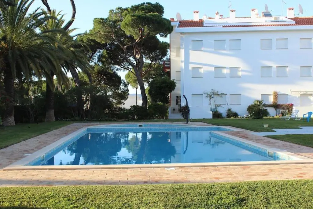 Vilamoura "MM WHITE" Ótimo T2