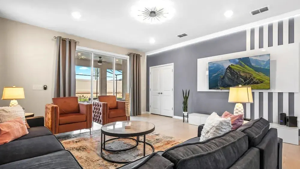 Opulent Villa with Pool & Spa, 10 Miles to Disney