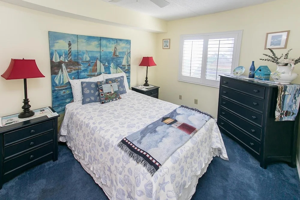 SEA Haven 221 [3/2] Free Activities! & Oceanfront Wifi Pool