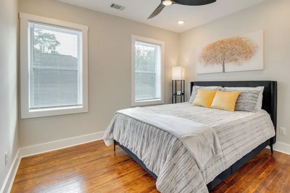 Private Balcony: Spacious, Updated Savannah Apt!