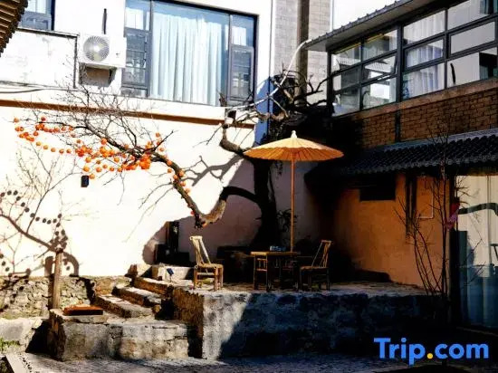 Song-style Guofeng Courtyard Sanqiuting CloudVilla(Dali Ancient City Shop)