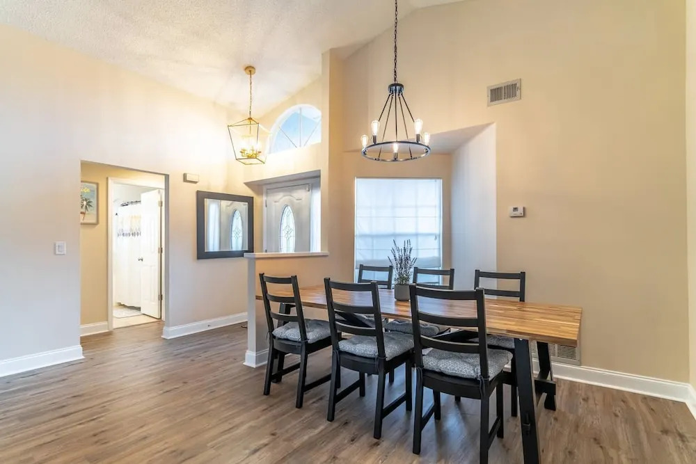 2616 Montego Bay