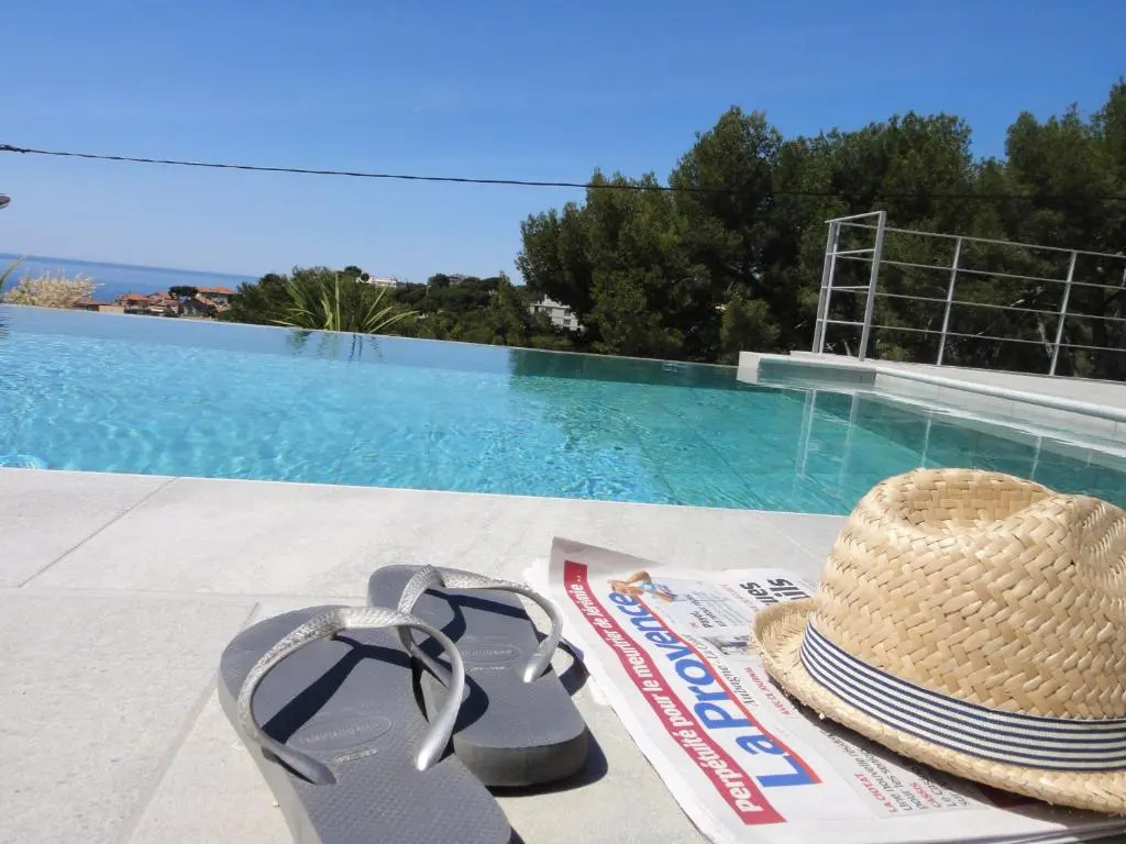 Home Cassis - Maison Méditerranée - Piscine chauffée à 30c