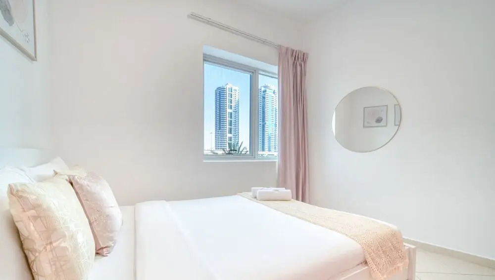 KOHH - 2BR in Marina Diamond 6