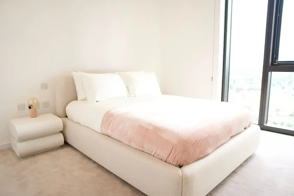 1 Bed Urban Escape in Battersea