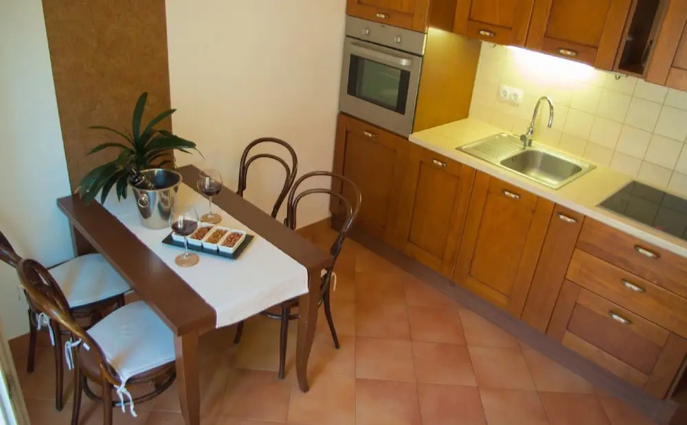 Luxury Three-bedroom Apartment With Amazing Overlook at the sea