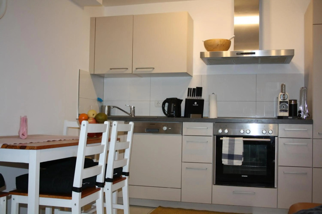 Schone 60qm Große Wohnung Mainz-Lerchenberg Zdf (Adults Only)