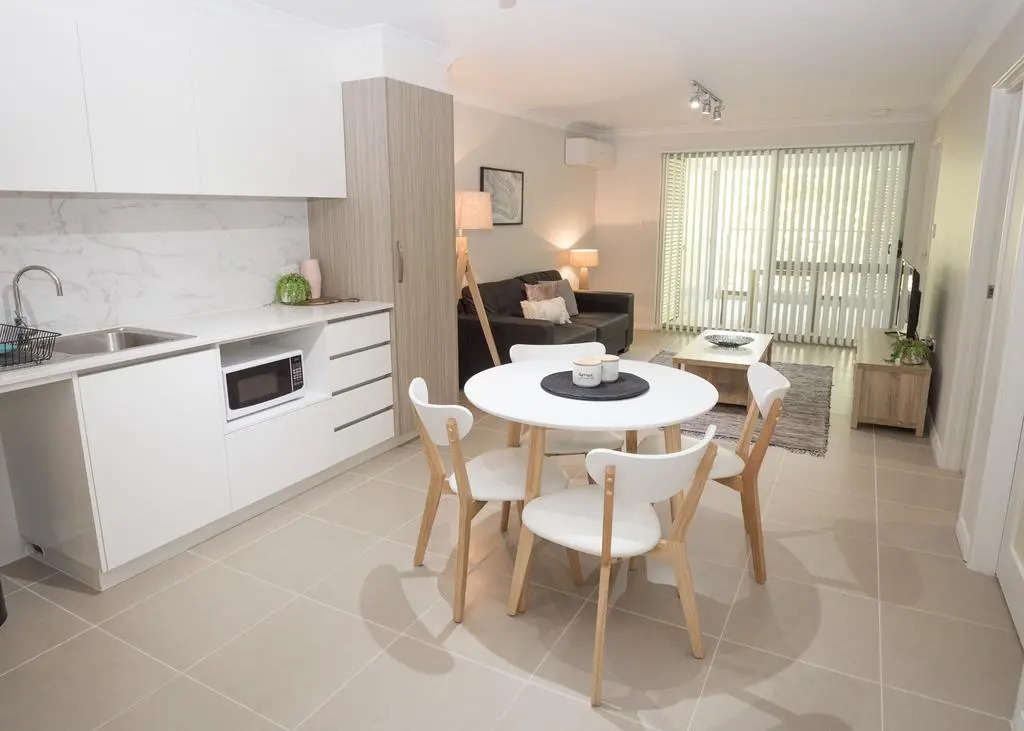 Lakeview Apartments