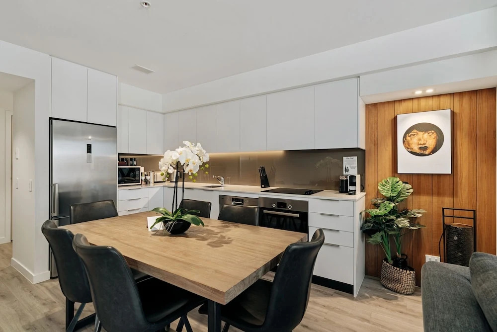 Residence du Parc Apartments By Staysouth
