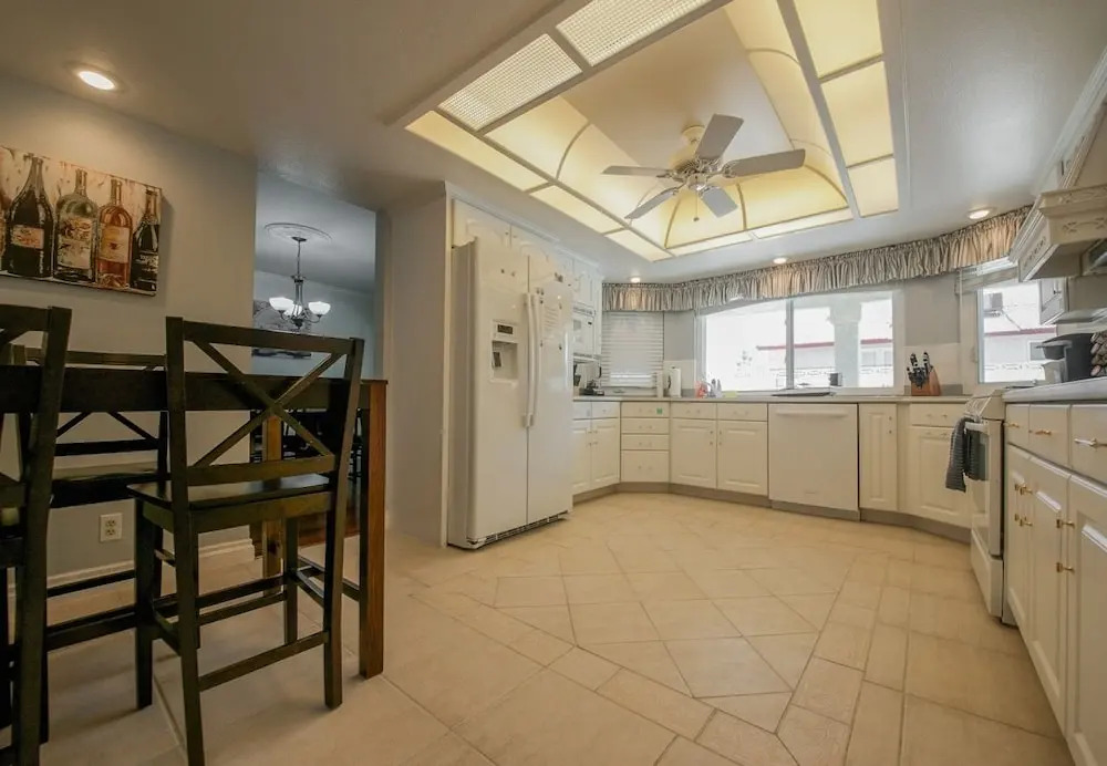 Luxurious 5BR near Las Vegas Strip