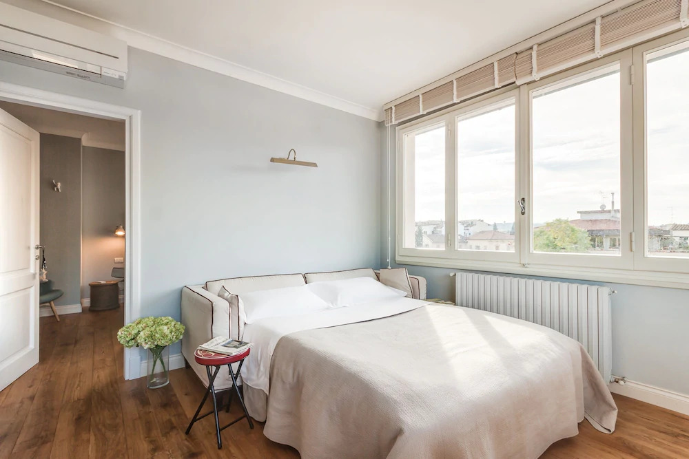 Lovely Apartment in Florence for 6 - Three Bedroom Apartment, Sleeps 6