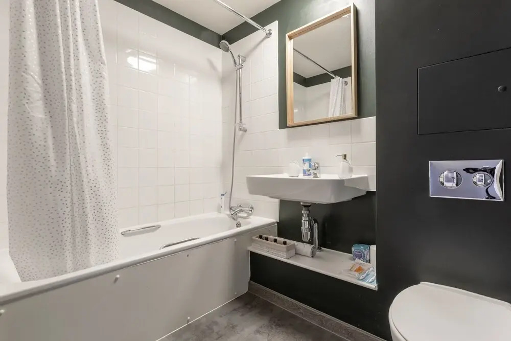 Spacious and Central Flat Near Regent's Park