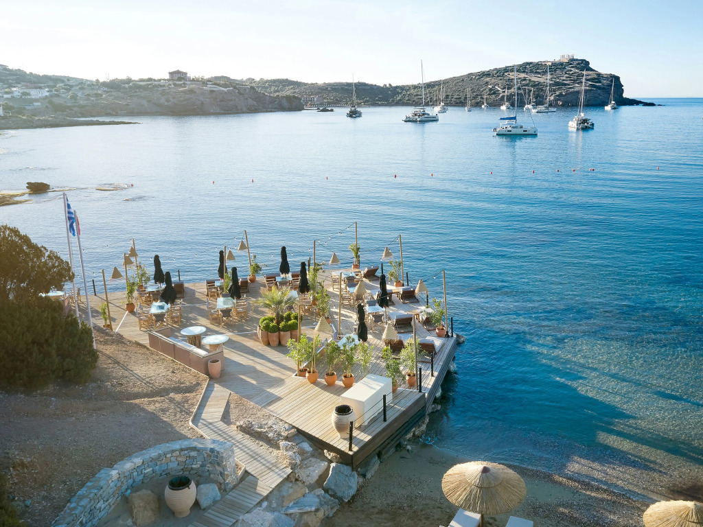 Cape Sounio, a Resort to Live