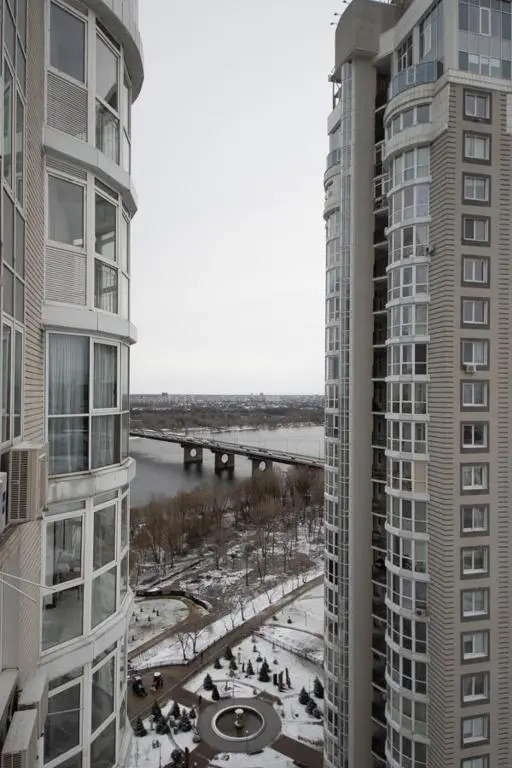 Stylish Panoramic apartments Dnipro Sail riverside