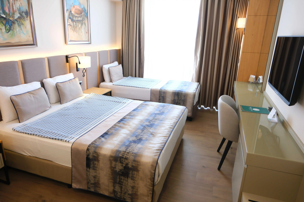 Sunthalia Hotels & Resorts Ultra All Inclusive Adults Only Party Hotel