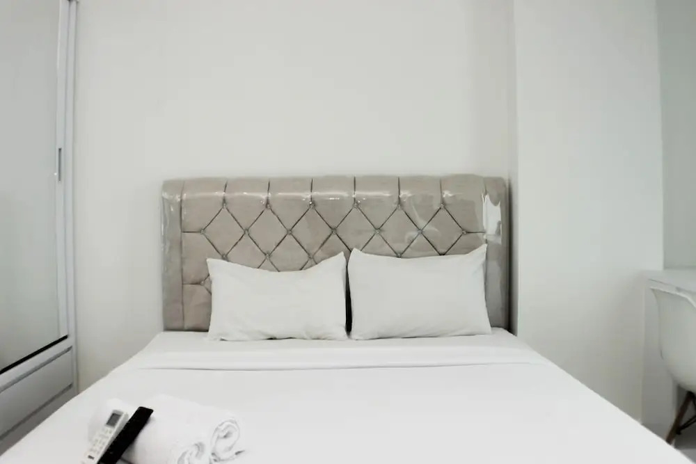 Best Choice and Comfy Studio Apartment LRT City Bekasi
