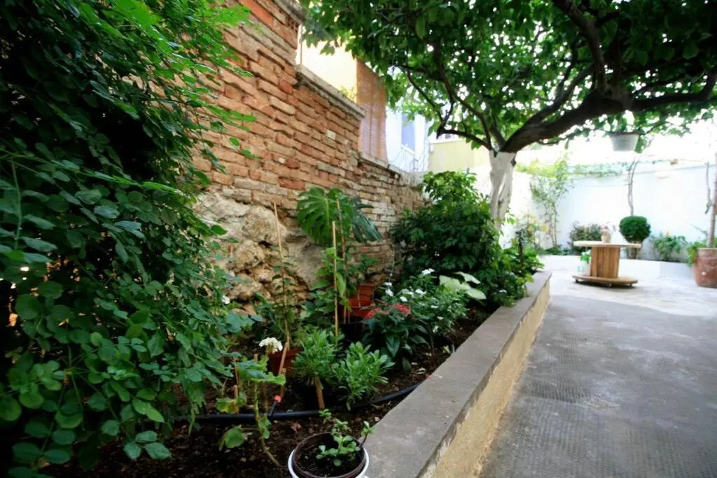 Colorful 110 m2 house in Chania City Center!