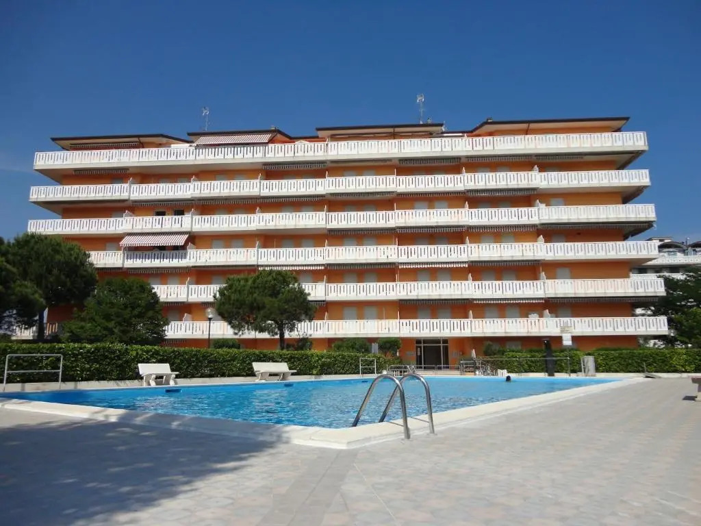 Homely Flat With Shared Pool
