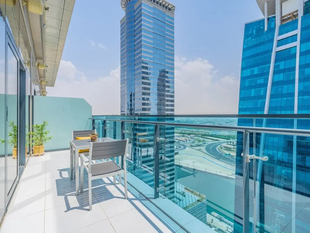 Monty - Elegant Penthouse With Skyline Views Terrace