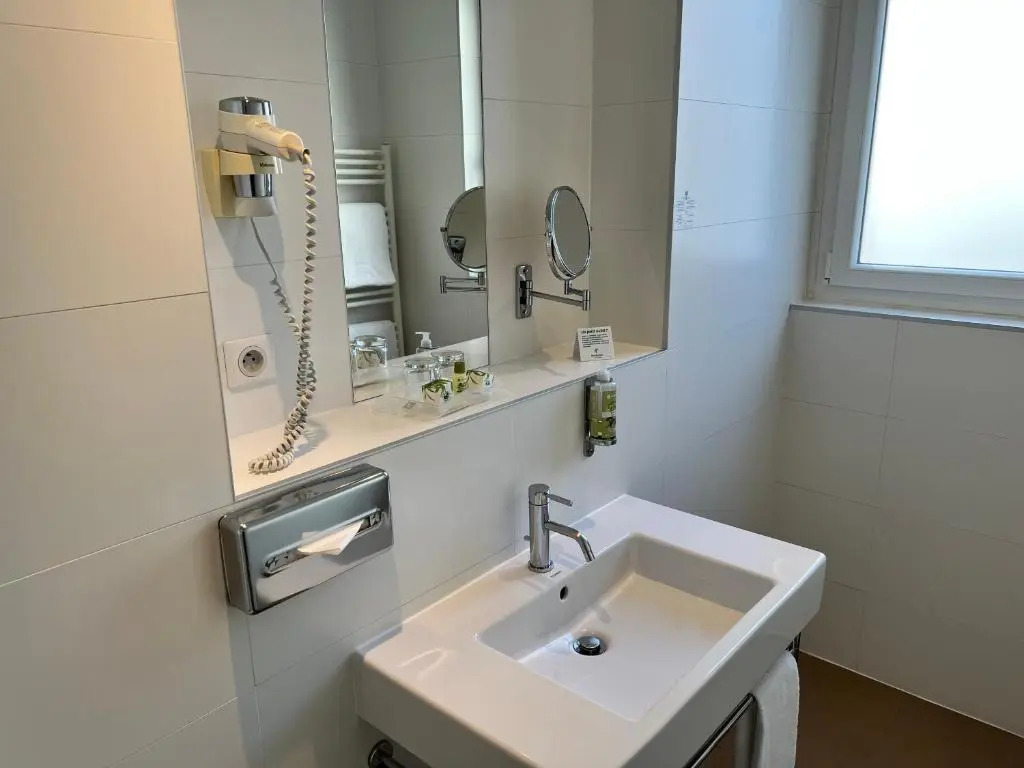 Holiday Inn Paris-Auteuil by IHG