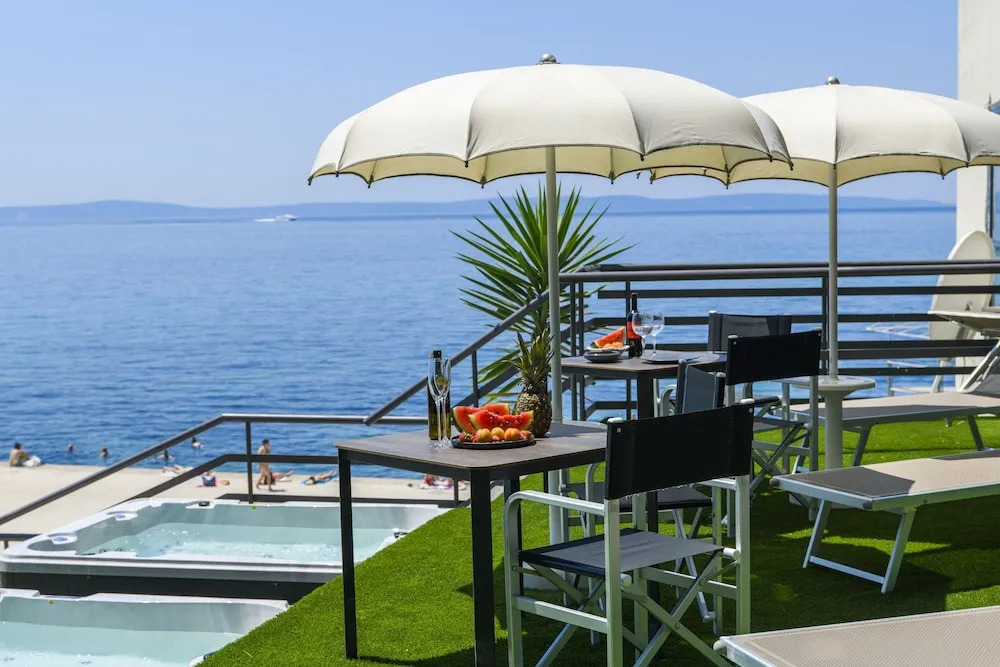 Via Mare Luxury Rooms