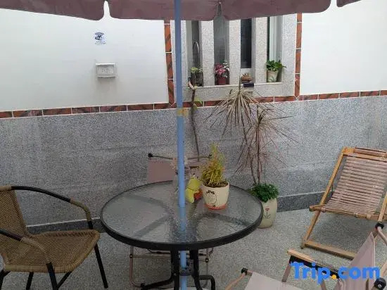 Lanshe Homestay