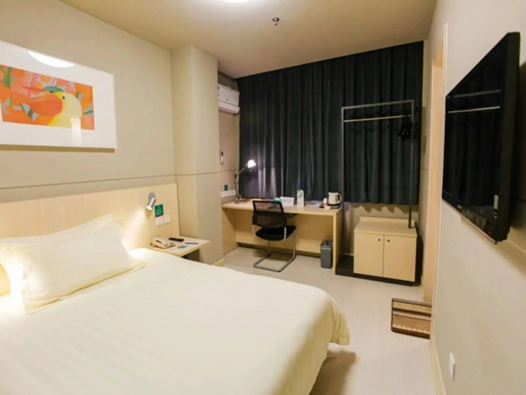 Jinjiang Inn Nanchang Bayi Square Yongshu Road