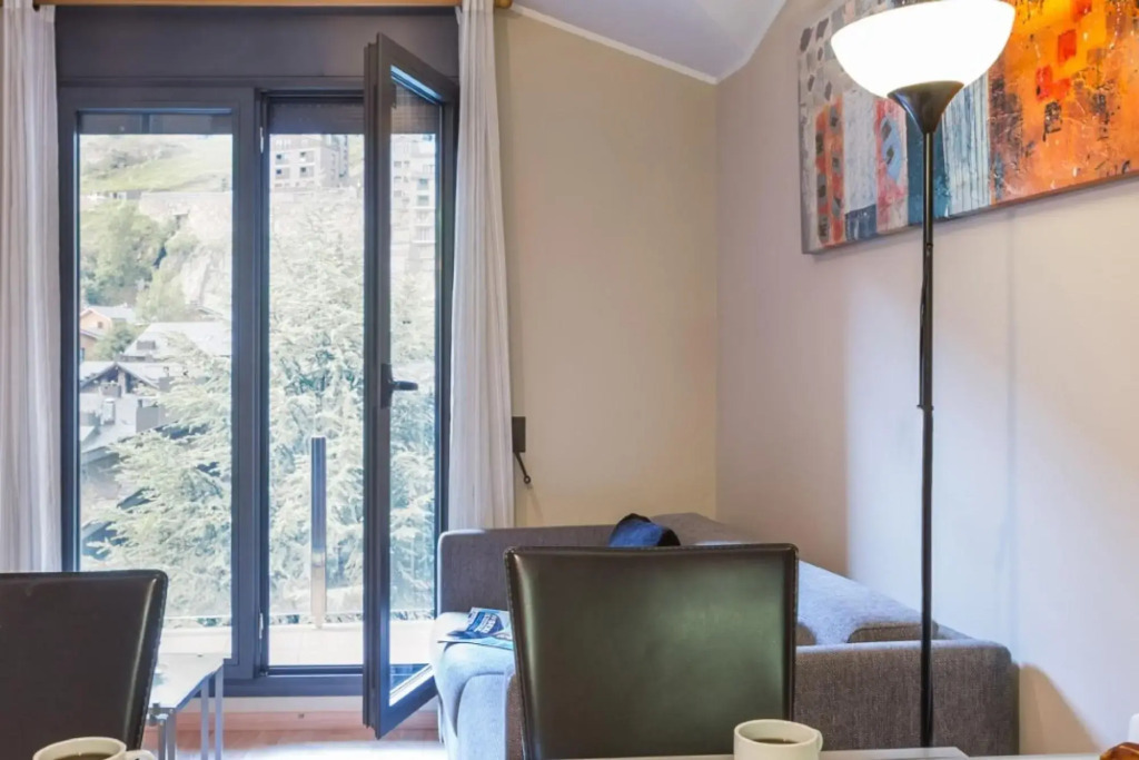 AC Apartaments Solana Ransol