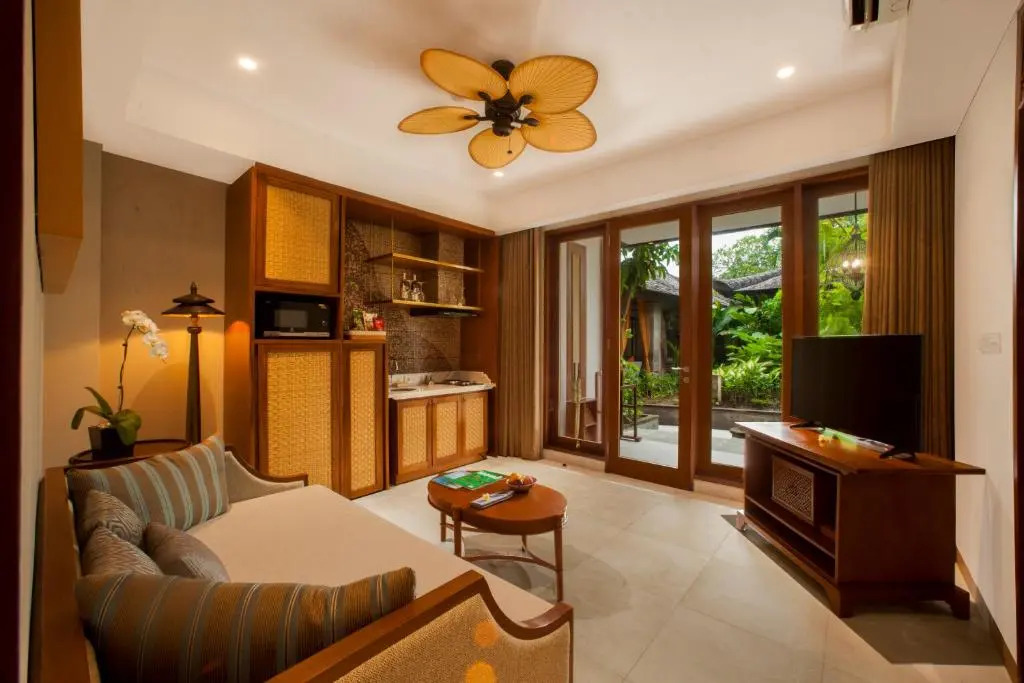 Kuta Seaview Beach Resort