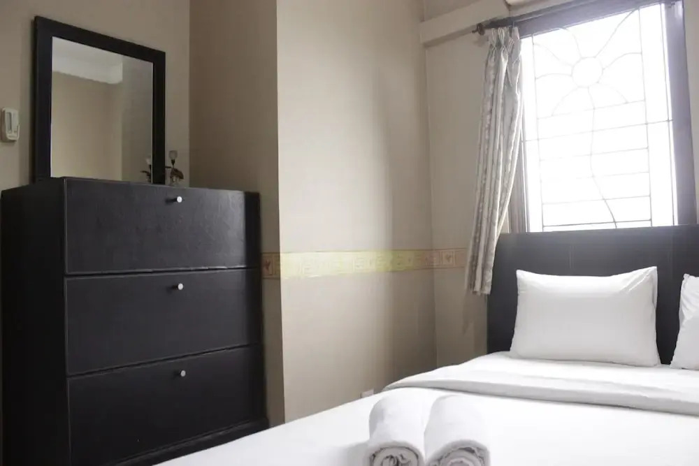 Strategic & Cozy 2BR at Majesty Apartment near Maranatha Christian University